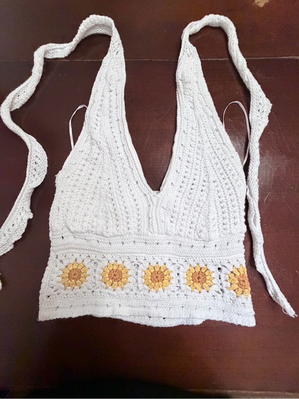 Hollister White Crochet Halter Crop Top with Yellow Sunflower Trim